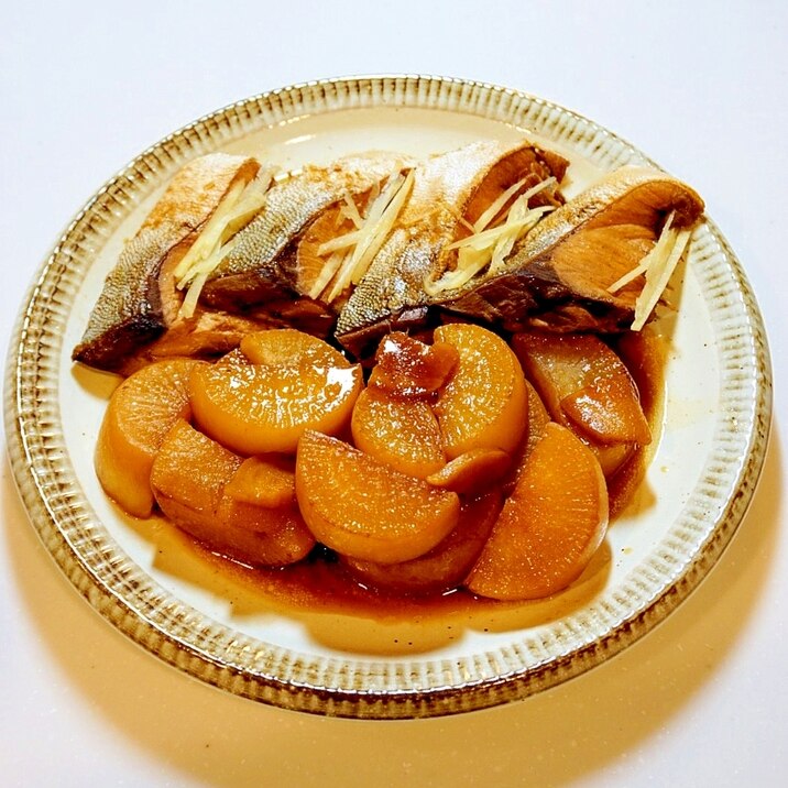人気の定番魚料理!焼きぶり大根